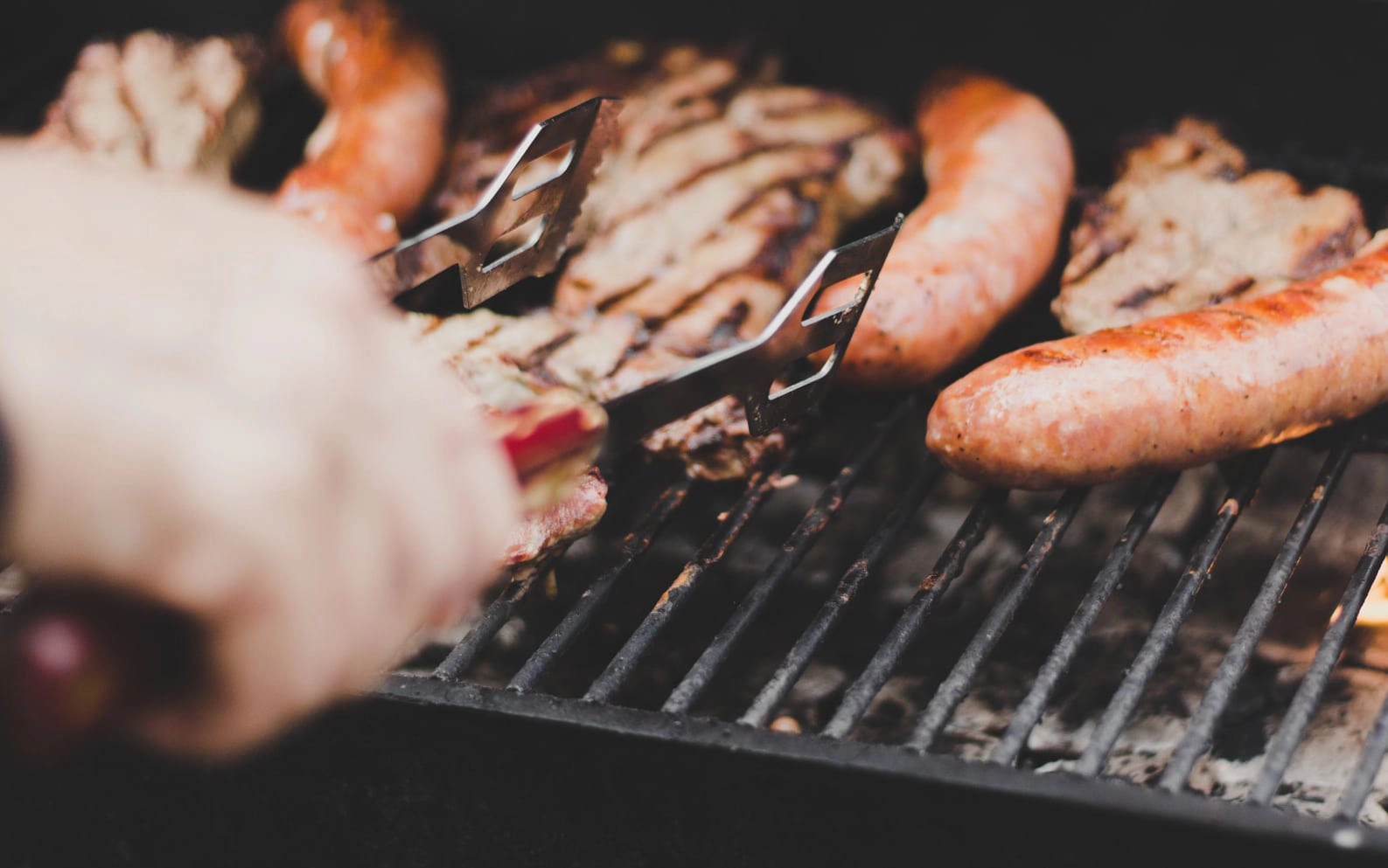 andrik-langfield-wq-8-xzzoj-s-e-unsplash@3x